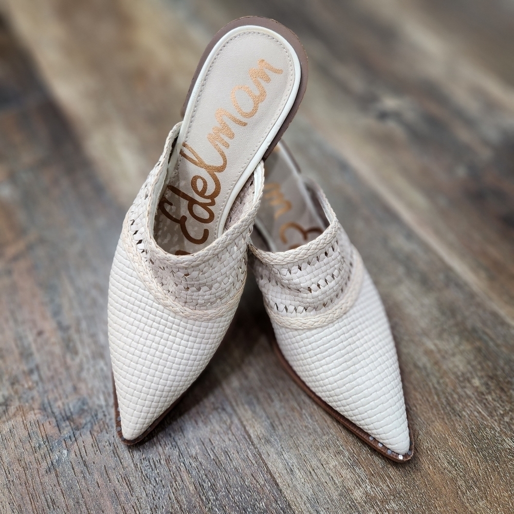 Sam Edelman Lillianna White Pointy Toe Mules Size 6M